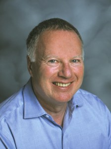 ROBERT head and shoulders