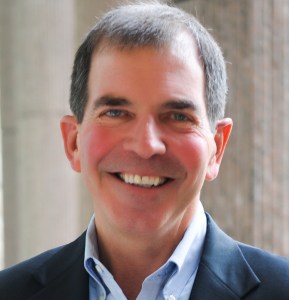 Christopher Avery headshot1 2015