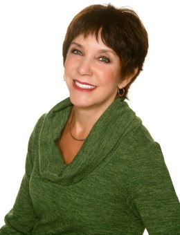 eileen-mcdargh-green-top-headshot (1)