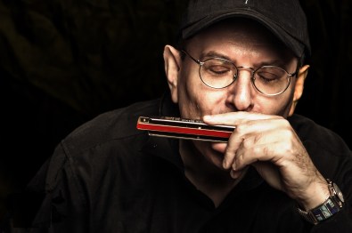 Fabrizio Poggi photo by Mario Rota