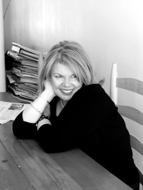 Jamie Cat Callan author photo on jpeg