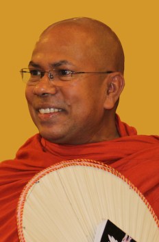 kiribathgoda-gnananda-thero