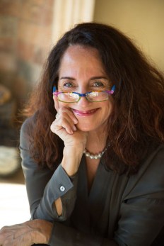 Diana-Raab-7045_600x899_300dpi